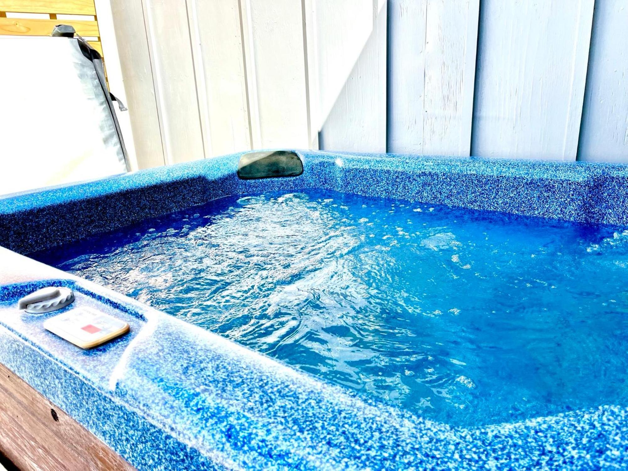 Lake Life With A Hot Tub Villa Mangakino Buitenkant foto